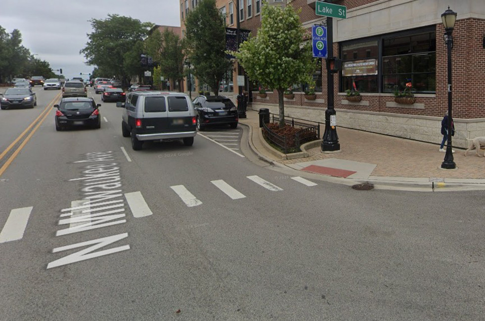 Lake St & N Milwaukee Ave
