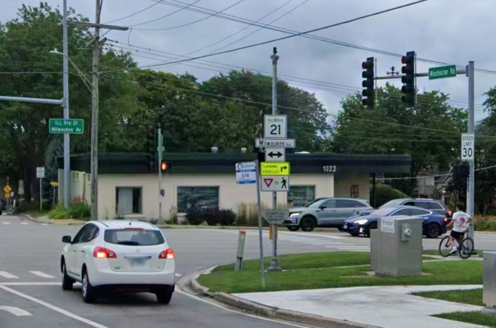 Milwaukee Ave & Winchester Rd